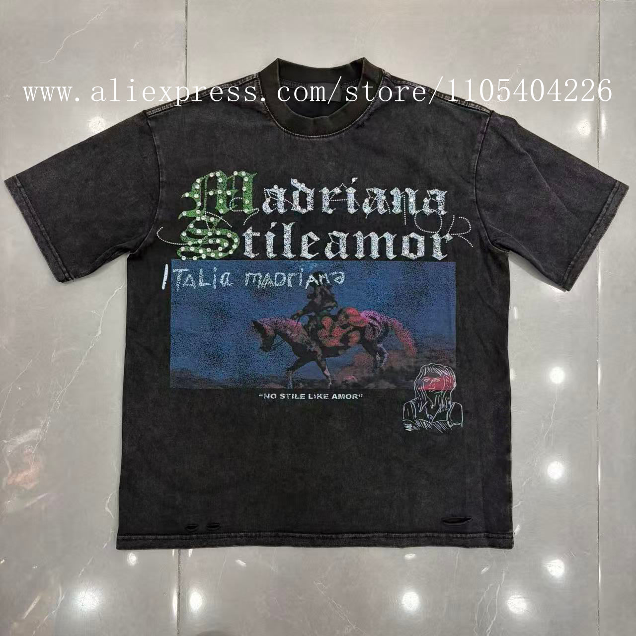 High-Quality Rhinestone-Studde - đánh giá và giá Street Fashion Definition